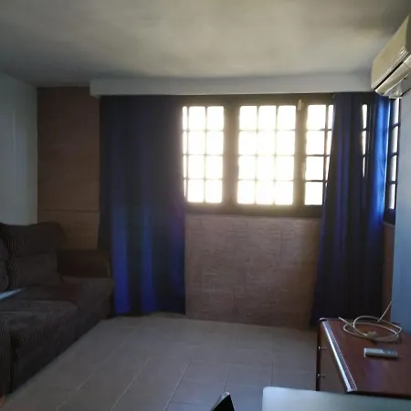 Low Cost Caracas 1 Bedroom Torremolinos