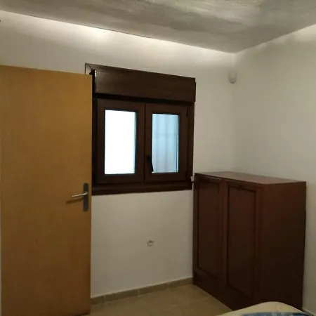 Low Cost Caracas 1 Bedroom Appartement *